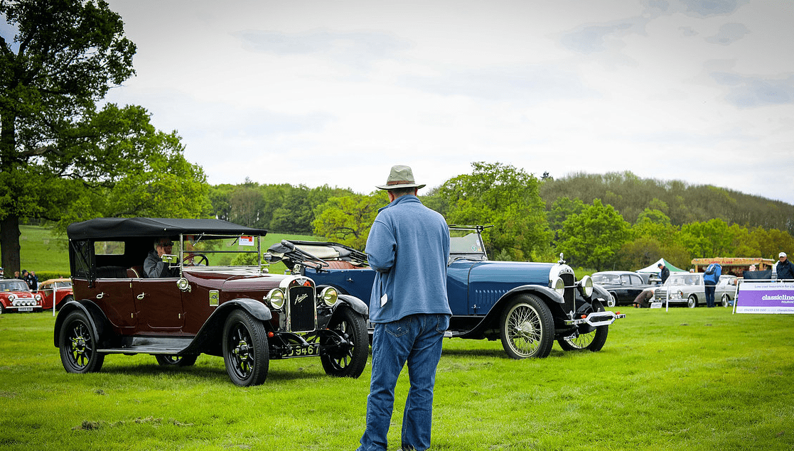 classic motor show & family fun day catton hall 5th may 2019 17